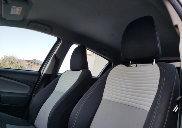 Toyota Yaris cena 49900 przebieg: 134000, rok produkcji 2020 z Trzebinia małe 781